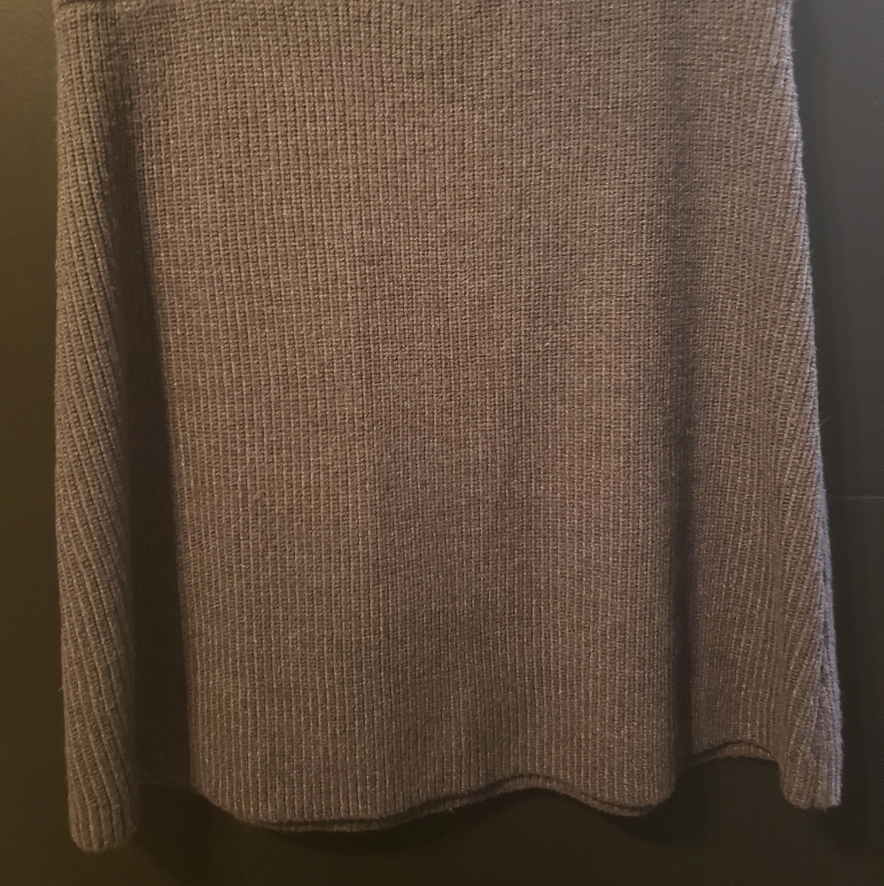 Zara grey sweater knee-length skirt, Size M